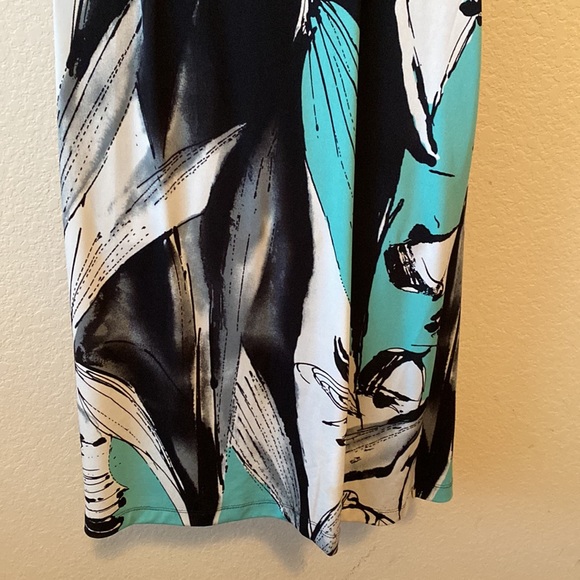 Black and Turquoise Dress - Picture 5 of 7